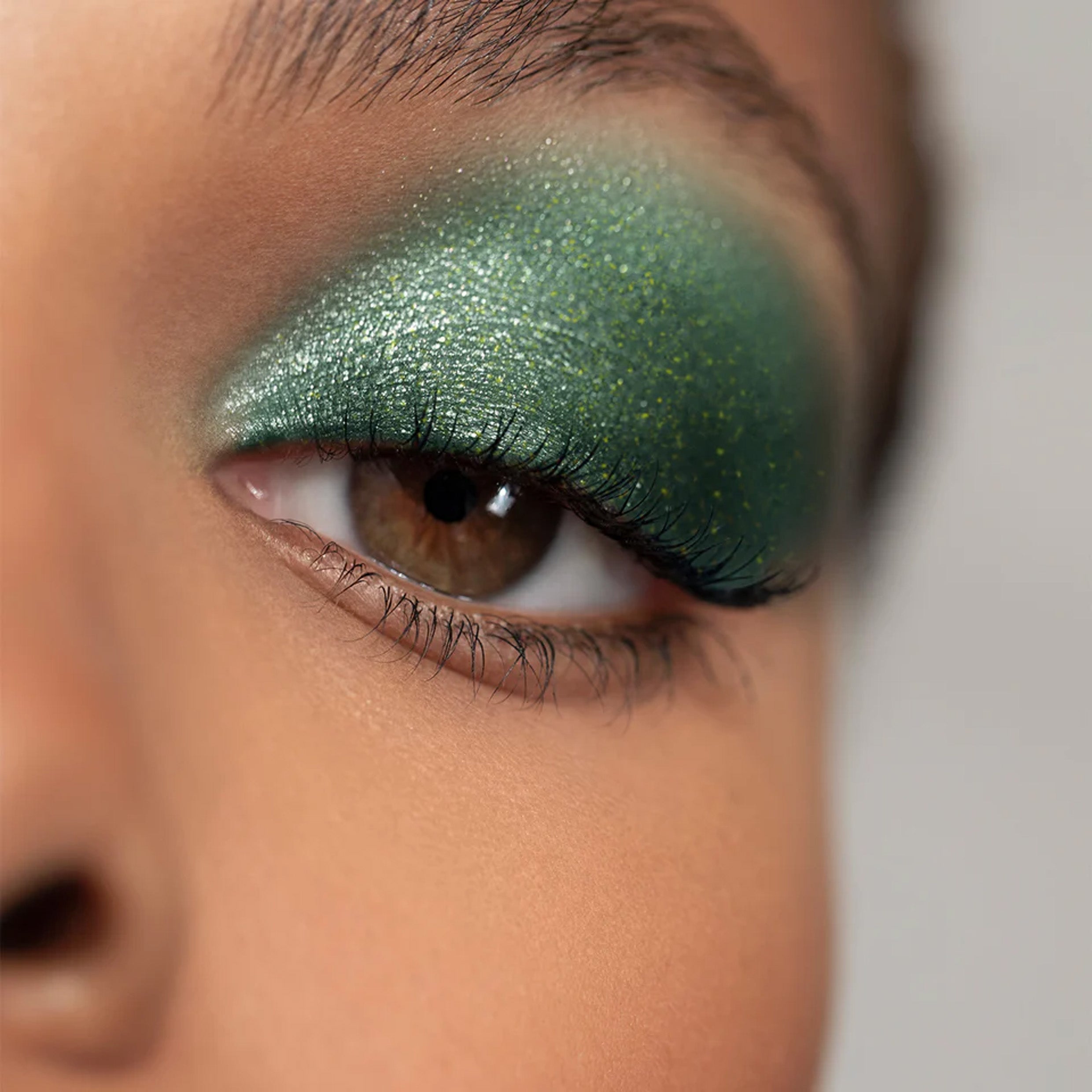 Victoria Beckham Beauty Lid Lustre - Emerald